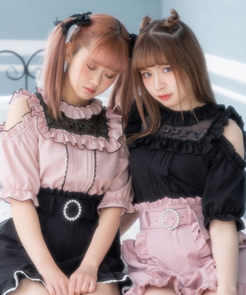 ディアマイラブ フロントジップレースアップチェスターコート フロントジップレースアップチェスターコート – レディース