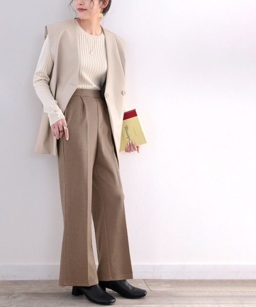 classicalelf(クラシカルエルフ)の「美脚叶う。ストレッチ起毛センタープレスパンツ(スラックス・レディース・ブラック/アイボリー/モカ/グリーン・SMALL/MEDIUM/LARGE/X-LARGE)」の16枚目の写真