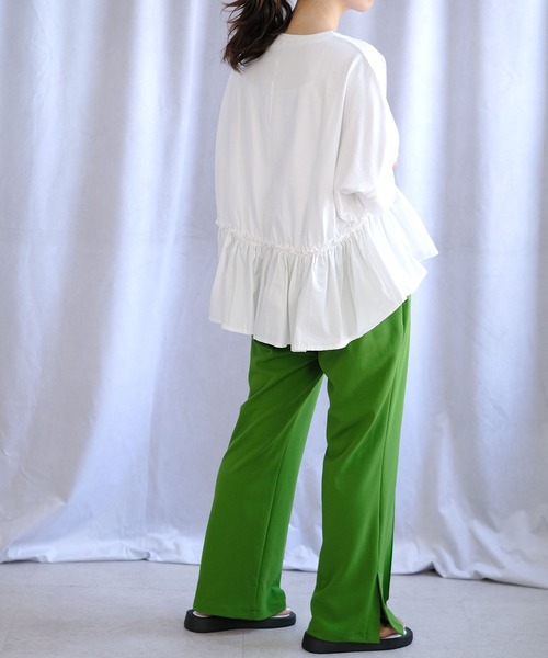 ANDJ(アンドジェイ)の「裾フリル異素材切替ドルマンTシャツ(Tシャツ/カットソー・レディース・ホワイト/ブラック・M)」の7枚目の写真