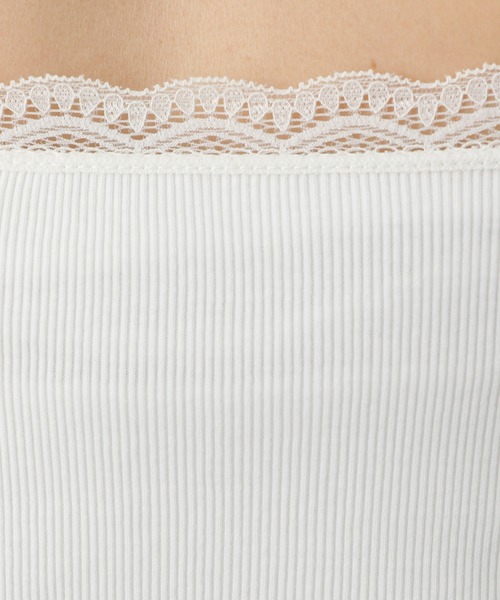 LEPSIM（レプシィム）の「マルドウレースインナータンク　952525（タンクトップ・レディース・ブラック/オフホワイト/グレイッシュベージュ・MEDIUM/LARGE）」の13枚目の写真