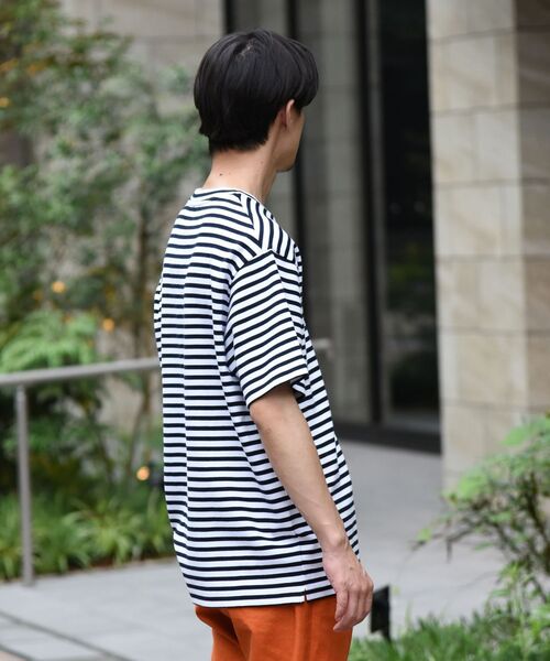 SHIPS（シップス）の「SHIPS: ライト ミラノリブ クルーネック プルオーバー Tシャツ（Tシャツ/カットソー・メンズ・ホワイト/ブラック/ライトグリーン/ホワイト系その他/ダークブルー・SMALL/MEDIUM/LARGE/X-LARGE）」の21枚目の写真