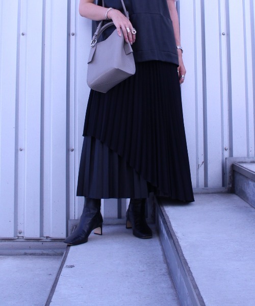 Scrap Book（スクラップブック）の「【CYAN TOKYO】異素材レイヤープリーツスカート（スカート・レディース・ブラック・FREE）」の6枚目の写真