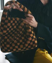 BEAUTY&YOUTH UNITED ARROWS | BY フェイクファー チェッカーショルダーバッグ -2WAY- ∴(ショルダーバッグ)