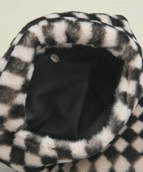 BEAUTY&YOUTH UNITED ARROWS（ビューティーアンドユースユナイテッドアローズ）の「BY フェイクファー チェッカーショルダーバッグ -2WAY- ∴（ショルダーバッグ・レディース・ブラック/ブラウン・FREE）」の12枚目の写真