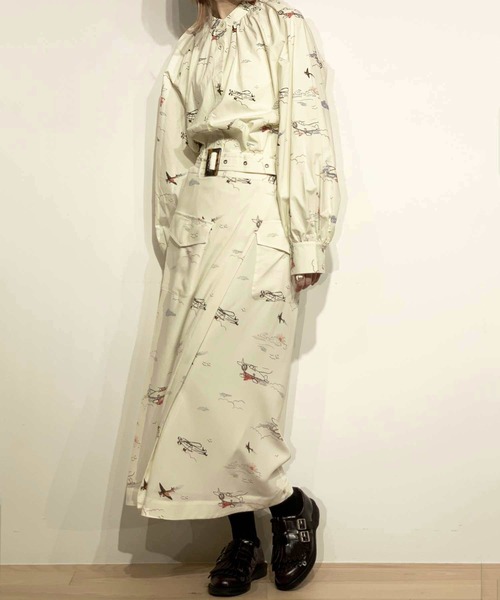 MAISON SCOTCH（メゾンスコッチ）の「プリント ラップスカート【161607】（スカート・レディース・アイボリー・X-SMALL/SMALL）」の5枚目の写真