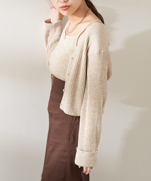 Chico（チコ）の「メランジショート丈カーディガン+キャミSET（ニット/セーター・レディース・ブラック/アイボリー/ブラウン/グリーン・FREE）」の18枚目の写真