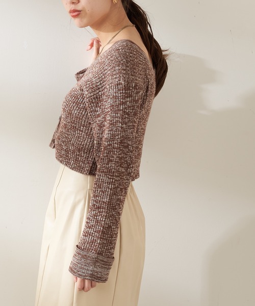 Chico（チコ）の「メランジショート丈カーディガン+キャミSET（ニット/セーター・レディース・ブラック/アイボリー/ブラウン/グリーン・FREE）」の20枚目の写真