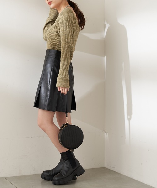 Chico（チコ）の「メランジショート丈カーディガン+キャミSET（ニット/セーター・レディース・ブラック/アイボリー/ブラウン/グリーン・FREE）」の11枚目の写真