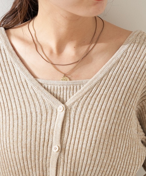 Chico（チコ）の「メランジショート丈カーディガン+キャミSET（ニット/セーター・レディース・ブラック/アイボリー/ブラウン/グリーン・FREE）」の8枚目の写真