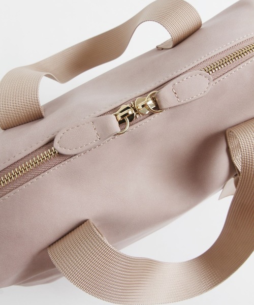 tocco closet(トッコ クローゼット)の「ショルダー付きtocco closet刺繍入り2WAYボストンバッグ(ボストンバッグ・レディース・ピンク/ブラウン・FREE)」の11枚目の写真
