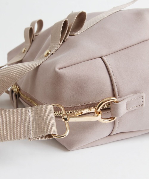 tocco closet(トッコ クローゼット)の「ショルダー付きtocco closet刺繍入り2WAYボストンバッグ(ボストンバッグ・レディース・ピンク/ブラウン・FREE)」の20枚目の写真