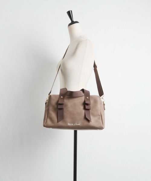 tocco closet(トッコ クローゼット)の「ショルダー付きtocco closet刺繍入り2WAYボストンバッグ(ボストンバッグ・レディース・ピンク/ブラウン・FREE)」の7枚目の写真