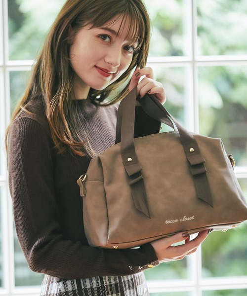 tocco closet(トッコ クローゼット)の「ショルダー付きtocco closet刺繍入り2WAYボストンバッグ(ボストンバッグ・レディース・ピンク/ブラウン・FREE)」の18枚目の写真