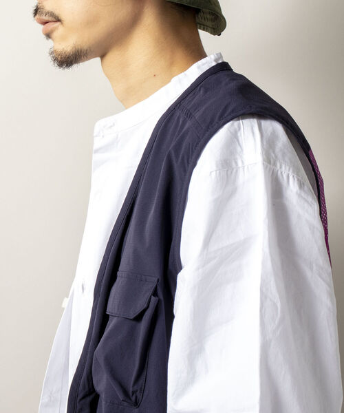 GLOSTER（グロスター）の「【RIP-STOP/リップストップ生地使用】【GLOSTER/グロスター】CAMP VEST キャンプベスト（ベスト・メンズ・ネイビー/ブラック・MEDIUM/LARGE）」の8枚目の写真