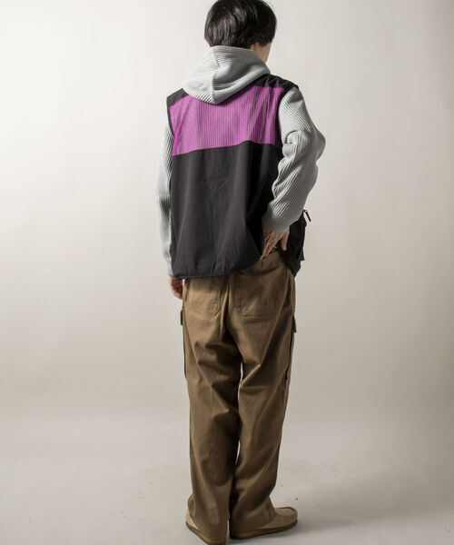 GLOSTER（グロスター）の「【RIP-STOP/リップストップ生地使用】【GLOSTER/グロスター】CAMP VEST キャンプベスト（ベスト・メンズ・ネイビー/ブラック・MEDIUM/LARGE）」の12枚目の写真