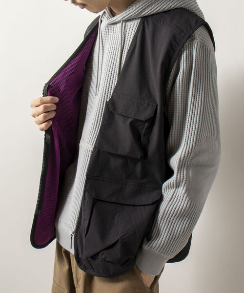 GLOSTER（グロスター）の「【RIP-STOP/リップストップ生地使用】【GLOSTER/グロスター】CAMP VEST キャンプベスト（ベスト・メンズ・ネイビー/ブラック・MEDIUM/LARGE）」の14枚目の写真