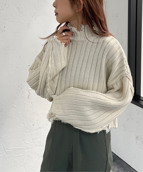 apres jour mignon（アプレジュールミニョン）の「モックネックダメージニット【ZOZOTOWN限定アイテム】（ニット/セーター・レディース・ブラック/ダークグリーン/アイボリー/ダークブルー・X-LARGE/フリー）」の12枚目の写真