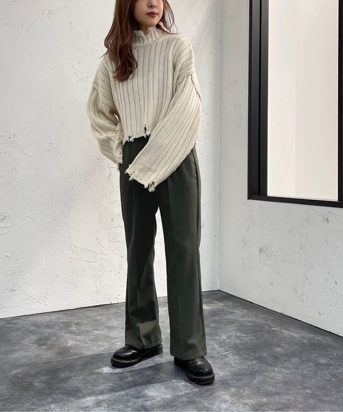 apres jour mignon（アプレジュールミニョン）の「モックネックダメージニット【ZOZOTOWN限定アイテム】（ニット/セーター・レディース・ブラック/ダークグリーン/アイボリー/ダークブルー・X-LARGE/フリー）」の21枚目の写真