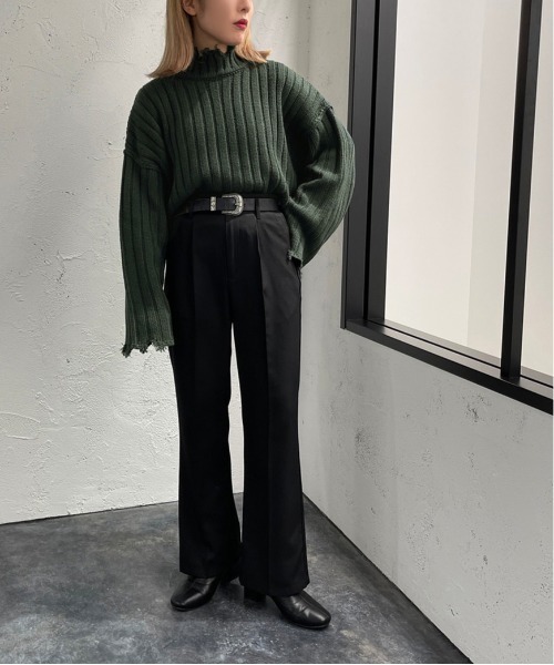 apres jour mignon（アプレジュールミニョン）の「モックネックダメージニット【ZOZOTOWN限定アイテム】（ニット/セーター・レディース・ブラック/ダークグリーン/アイボリー/ダークブルー・X-LARGE/フリー）」の19枚目の写真