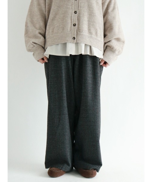 Samansa Mos2（サマンサ モスモス）の「ウール混起毛ストレートパンツ（その他パンツ・レディース・モカ/ネイビー/ベージュ/チャコール・ﾌﾘ-）」の2枚目の写真