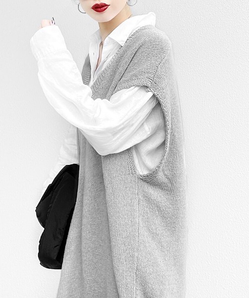 LVEU.(ラブユ.)の「Sleeveless V-neck knit long one-piece / スリーブレスVネックニットロングワンピース(Ai select)(ワンピース・レディース・グレー・FREE)」の7枚目の写真