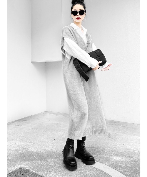 LVEU.(ラブユ.)の「Sleeveless V-neck knit long one-piece / スリーブレスVネックニットロングワンピース(Ai select)(ワンピース・レディース・グレー・FREE)」の12枚目の写真