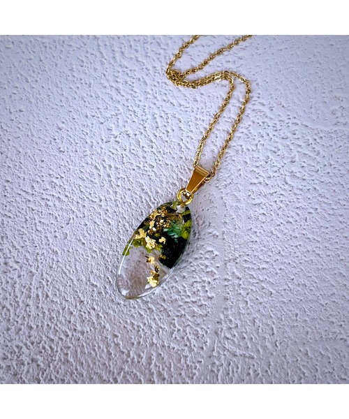 tone(トーン)の「【Willija】《花景》フラワーネックレス(MA)(ネックレス・レディース・ホワイト/パープル/ブルー/レッド/バイオレット/オレンジ/グリーン/アクア/ブラック/ライム/ローズ/ロイヤルブルー/グリーン系2/イエロー/レッド系2/イエロー系3/イエロー系4/ブルー系2/イエロー系2/イエロー系5/ブルー系3・FREE)」の6枚目の写真