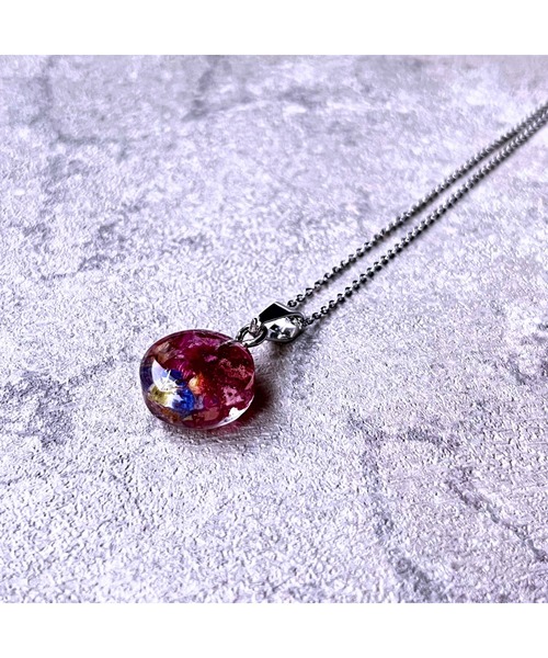 tone(トーン)の「【Willija】《花景》フラワーネックレス(MA)(ネックレス・レディース・ホワイト/パープル/ブルー/レッド/バイオレット/オレンジ/グリーン/アクア/ブラック/ライム/ローズ/ロイヤルブルー/グリーン系2/イエロー/レッド系2/イエロー系3/イエロー系4/ブルー系2/イエロー系2/イエロー系5/ブルー系3・FREE)」の19枚目の写真