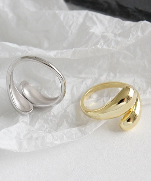yu-ka（ユーカ）の「YU-KA : ドロップリング（リング・レディース・シルバー/ゴールド・FREE）」の4枚目の写真