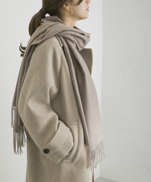 URBAN RESEARCH（アーバンリサーチ）の「カシミヤストール（マフラー・レディース・ベージュ/オフホワイト/バーガンディー・FREE）」の11枚目の写真