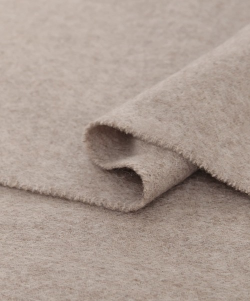 URBAN RESEARCH（アーバンリサーチ）の「カシミヤストール（マフラー・レディース・ベージュ/オフホワイト/バーガンディー・FREE）」の10枚目の写真