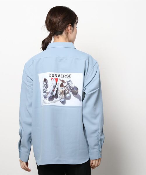 CONVERSE(コンバース)の「CONVERSE/コンバース ビッグシルエット バックプリント オールスター スニーカー トロミシャツ(シャツ/ブラウス・メンズ・ホワイト/ブラック/ベージュ/グレイッシュブルー・LL/M/L)」の8枚目の写真
