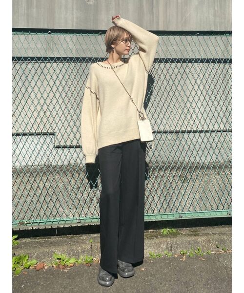 EMODA（エモダ）の「ステッチルーズニット（ニット/セーター・レディース・ホワイト/ブラック/ブルー・FREE）」の19枚目の写真