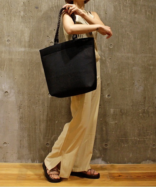 CONTROL FREAK / CTFK(コントロールフリーク)の「CONTROL FREAK(コントロールフリーク)マルチショルダートートバッグ(トートバッグ・レディース・ブラック/アイボリー・FREE)」の3枚目の写真