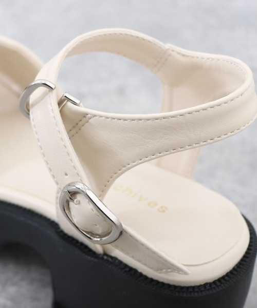 archives(アルシーヴ)の「チャンキーサンダル(サンダル・レディース・ブラック/アイボリー/ミント・MEDIUM/LARGE)」の8枚目の写真