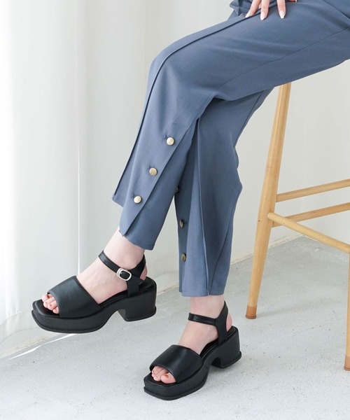 archives(アルシーヴ)の「チャンキーサンダル(サンダル・レディース・ブラック/アイボリー/ミント・MEDIUM/LARGE)」の11枚目の写真