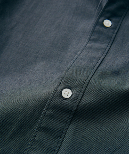 JOURNAL STANDARD relume(ジャーナルスタンダード レリューム)の「END ON END COTTON バンドカラーシャツ(シャツ/ブラウス・メンズ・ブラック/ベージュ/サックスブルー/グリーン・MEDIUM/LARGE)」の8枚目の写真