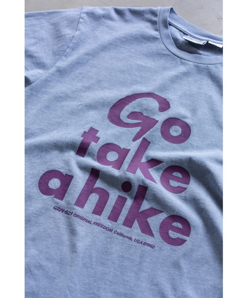 Gramicci(グラミチ)の「【GRAMICCI / グラミチ】TAKE A HIKE TEE テイクアハイクTシャツ(Tシャツ/カットソー・メンズ・ネイビー/パープル系その他/ホワイト/ブラック・M/S/XXL/L/XL)」の11枚目の写真