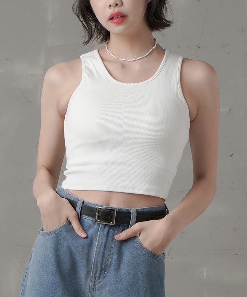 SPINNS（スピンズ）の「【一枚で着れるカップ付き】リブアメスリタンク（タンクトップ・レディース・ホワイト/ブラック/サックスブルー/グリーン/オートミール/ブラウン/ネイビー/オレンジ/レッド/ピンク/アイボリー/ピンク系その他/グリーン系その他/ブルー・ONESIZE/XS/M/S）」の18枚目の写真