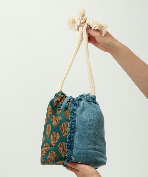 FUNALIVE（ファンアライブ）の「【dignity closet】デニムフリンジミニバッグ/Denim Fringe Bag（ショルダーバッグ・メンズ・ライトブルー/ブルー・FREE）」の11枚目の写真