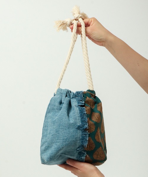 FUNALIVE（ファンアライブ）の「【dignity closet】デニムフリンジミニバッグ/Denim Fringe Bag（ショルダーバッグ・メンズ・ライトブルー/ブルー・FREE）」の9枚目の写真