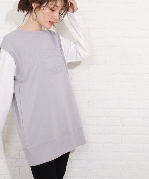 SHOO・LA・RUE（シューラルー）の「◆レイヤード風裏毛ベストプルオーバー（Tシャツ/カットソー・レディース・ブラック系4/ベージュ系その他7/サックスブルー系4・02/03/04）」の3枚目の写真