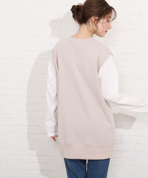 SHOO・LA・RUE（シューラルー）の「◆レイヤード風裏毛ベストプルオーバー（Tシャツ/カットソー・レディース・ブラック系4/ベージュ系その他7/サックスブルー系4・02/03/04）」の10枚目の写真