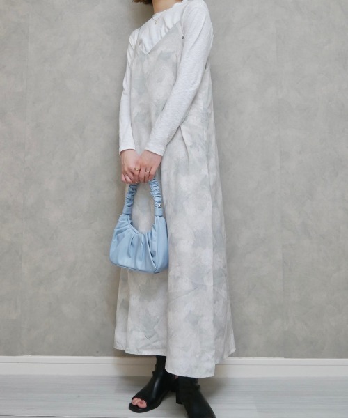 Reurie'（レウリィ）の「ギャザーハンドルバッグ（ハンドバッグ・レディース・ブルー・FREE）」の6枚目の写真