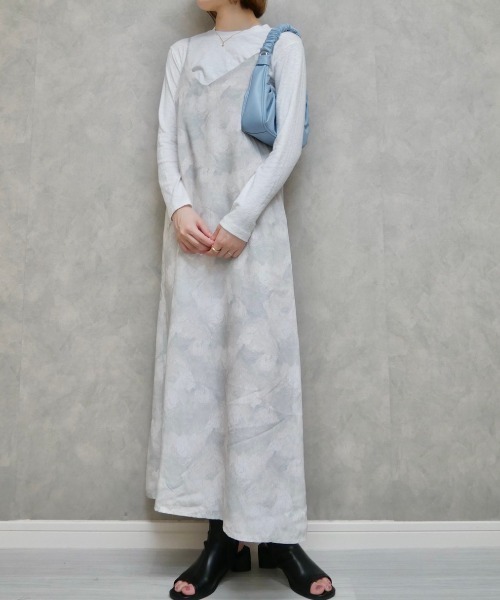 Reurie'（レウリィ）の「ギャザーハンドルバッグ（ハンドバッグ・レディース・ブルー・FREE）」の4枚目の写真