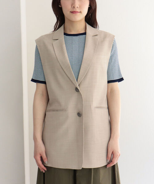 fredy emue(フレディエミュ)の「テーラードジレベスト(ベスト・レディース・ネイビー/ベージュ・38)」の17枚目の写真