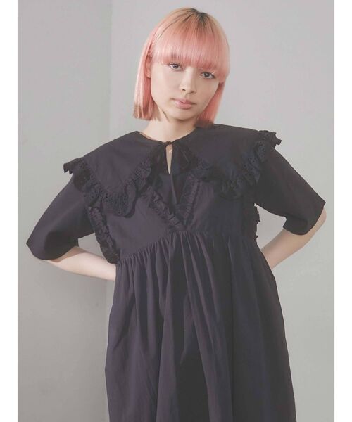 merry jenny（メリージェニー）の「レースbigフリルカラーtops（Tシャツ/カットソー・レディース・オフホワイト/グレー/ブラック・FREE）」の18枚目の写真