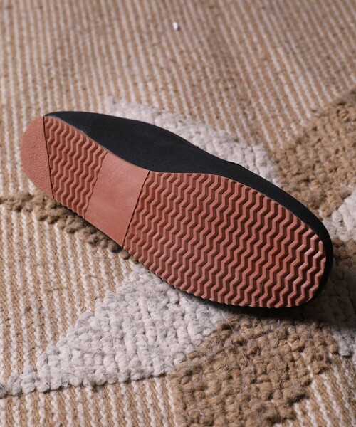 FREAK'S STORE（フリークスストア）の「WEB限定 ライトウェイト サガラ刺繍 カンフーシューズ/スリッポン（スリッポン・メンズ・ブラック系その他4/ブラック系その他/ブラック系その他2/ブラック系その他3・26.0cm/23.0cm/27.0cm/24.0cm/28.0cm/25.0cm）」の21枚目の写真