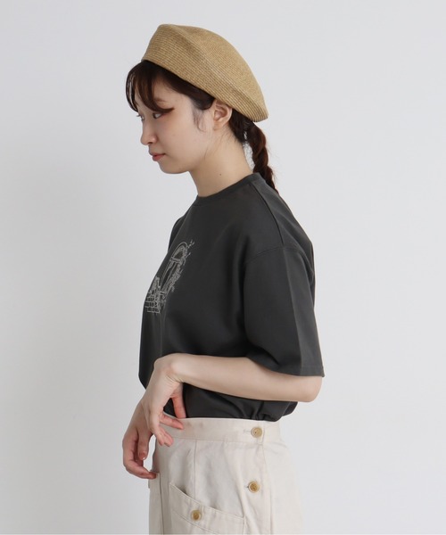 chambre de charme(シャンブルドゥシャーム)の「●cdc 30/2 度詰天竺 おさんぽTシャツ(Tシャツ/カットソー・レディース・キナリ/チャコールグレー・FREE)」の17枚目の写真