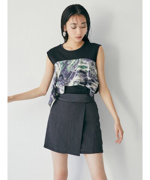 MURUA(ムルーア)の「ドレープドッキングカットタンク(タンクトップ・レディース・ホワイト/ブラック・FREE)」の4枚目の写真